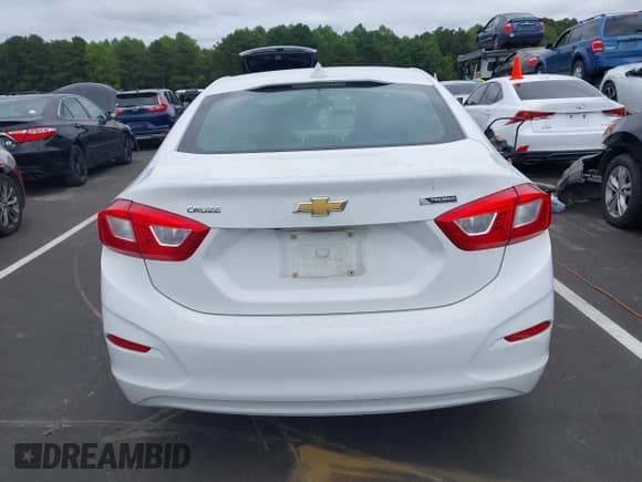 2017 Chevrolet Cruze Premier с VIN 1G1BF5SM5H7245103, выставлен на аукционе IAAI как лот 43181252 с пробегом 184 334 миль миль и . История ставок и продаж доступна на DreamBid. Изображение 16.