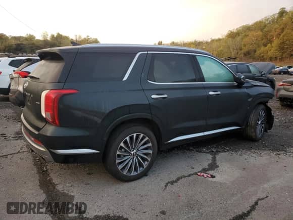 2025 Hyundai Palisade Calligraphy с VIN KM8R7DGE4SU860566, выставлен на аукционе Copart как лот 86787505 с пробегом 7 260 миль миль и Списание • Salvage title. История ставок и продаж доступна на DreamBid. Изображение 3.
