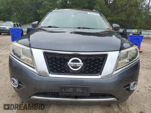 2014 Nissan Pathfinder Platinum Hybrid with VIN 5N1CR2MM9EC652791, listed as a Copart auction lot 84707585 with 123,115 mi miles and Clean title. Bid and sale history available at DreamBid. Image 5.