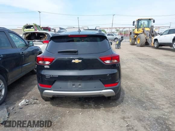 2021 Chevrolet TrailBlazer LT с VIN KL79MRSL5MB138339, выставлен на аукционе IAAI как лот 42396248 с пробегом 53 357 миль миль и . История ставок и продаж доступна на DreamBid. Изображение 17.