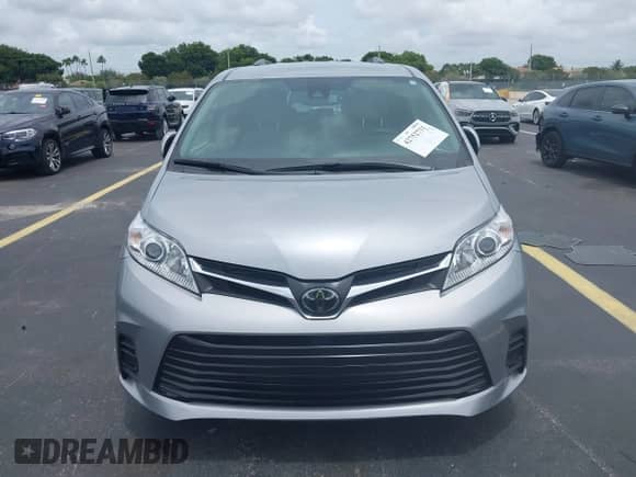 2018 Toyota Sienna LE Auto Access Seat with VIN 5TDKZ3DC5JS939275, listed as a IAAI auction lot 42752731 with 34,362 mi miles and . Bid and sale history available at DreamBid. Image 12.