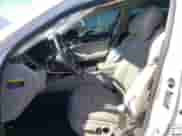 2015 Hyundai Genesis 3.8L z VIN KMHGN4JE8FU101446, wystawiony jako Copart lot #66958914 z przebiegiem 67 206 mil mil oraz Szkoda całkowita • Salvage title. Historia ofert i sprzedaży dostępna na DreamBid. Obrazek 7.