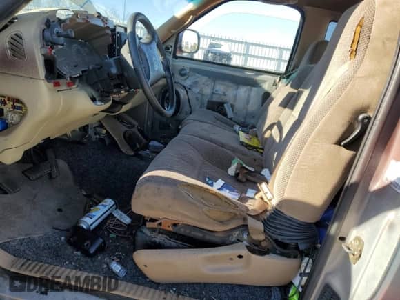 1998 Dodge 1500 with VIN 3B7HC12Y8WM266634, listed as a Copart auction lot 88629685 with Not provided miles and Salvage title. Bid and sale history available at DreamBid. Image 7.