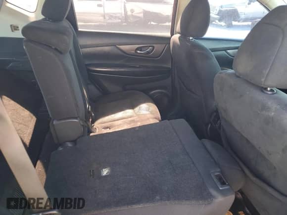 2016 Nissan Rogue SV with VIN 5N1AT2MT6GC743245, listed as a Copart auction lot 86713165 with 227,189 mi miles and Clean title. Bid and sale history available at DreamBid. Image 11.