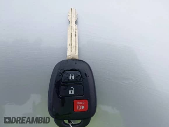 2015 Toyota Prius One z VIN JTDKDTB35F1575641, wystawiony jako IAAI lot #41803870 z przebiegiem 129 286 mil mil oraz . Historia ofert i sprzedaży dostępna na DreamBid. Obrazek 11.