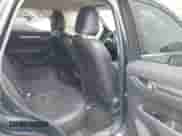 2022 Mazda CX-5 S Select z VIN JM3KFBBM2N0534666, wystawiony jako IAAI lot #43139413 z przebiegiem 102 819 mil mil oraz . Historia ofert i sprzedaży dostępna na DreamBid. Obrazek 8.