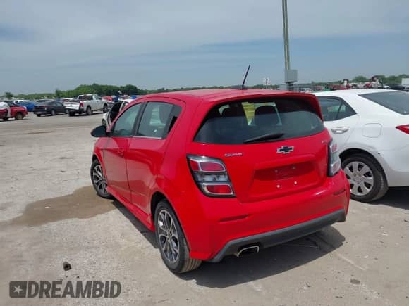 2019 Chevrolet Sonic LT с VIN 1G1JD6SB4K4133956, выставлен на аукционе IAAI как лот 42276210 с пробегом 47 348 миль миль и . История ставок и продаж доступна на DreamBid. Изображение 3.