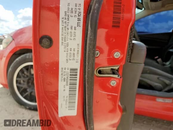 2016 Dodge Dart SXT z VIN 1C3CDFBA5GD660326, wystawiony jako Copart lot #81698335 z przebiegiem 114 794 mil mil oraz Szkoda całkowita • Salvage title. Historia ofert i sprzedaży dostępna na DreamBid. Obrazek 12.