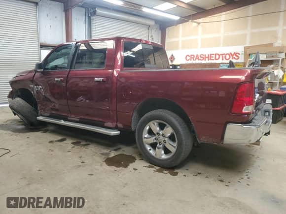 2018 Ram 1500 Big Horn z VIN 3C6RR6LT5JG171224, wystawiony jako Copart lot #46656885 z przebiegiem 145 174 mil mil oraz Czysty tytuł • Clean title. Historia ofert i sprzedaży dostępna na DreamBid. Obrazek 2.