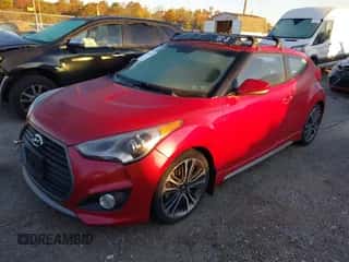 2016 Hyundai Veloster Turbo z VIN KMHTC6AE3GU267035, wystawiony jako IAAI lot #43475203 z przebiegiem 67 306 mil mil oraz . Historia ofert i sprzedaży dostępna na DreamBid. Obrazek 2.