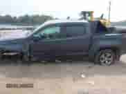 2018 Chevrolet Colorado 4WD Z71 с VIN 1GCGTDENXJ1215754, выставлен на аукционе IAAI как лот 42923055 с пробегом 114 967 миль миль и . История ставок и продаж доступна на DreamBid. Изображение 6.