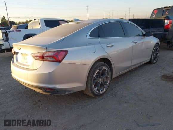 2022 Chevrolet Malibu LT с VIN 1G1ZD5ST9NF126029, выставлен на аукционе IAAI как лот 43432401 с пробегом 106 639 миль миль и . История ставок и продаж доступна на DreamBid. Изображение 4.