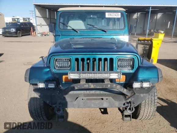 1995 Jeep Wrangler S with VIN 1J4FY19P1SP202309, listed as a Copart auction lot 69622435 with 187,977 mi miles and Clean title. Bid and sale history available at DreamBid. Image 5.