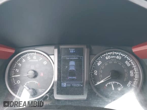 2017 Toyota Tacoma SR5 with VIN 3TMAZ5CN4HM047698, listed as a IAAI auction lot 42465382 with 132,297 mi miles and . Bid and sale history available at DreamBid. Image 16.
