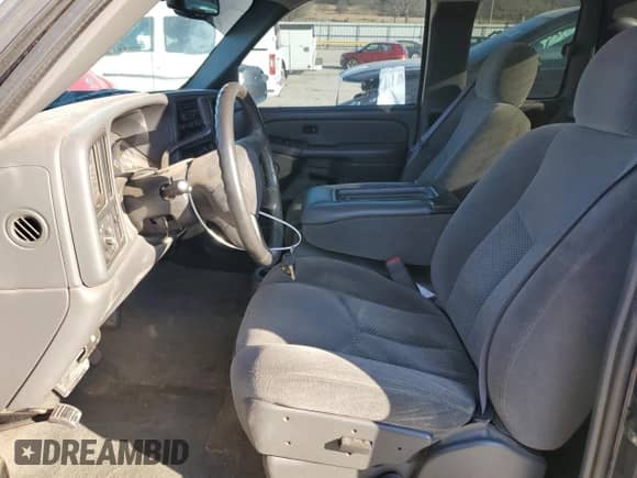 2006 Chevrolet Silverado 1500 Work Truck with VIN 1GCEC19V76Z145848, listed as a Copart auction lot 89205235 with 118,431 mi miles and Salvage title. Bid and sale history available at DreamBid. Image 7.