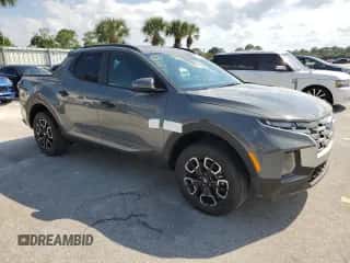 2024 Hyundai Santa Cruz SEL с VIN 5NTJCDAE1RH095344, выставлен на аукционе Copart как лот 73881794 с пробегом 10 381 миль миль и На запчасти • Non repairable. История ставок и продаж доступна на DreamBid. Изображение 4.
