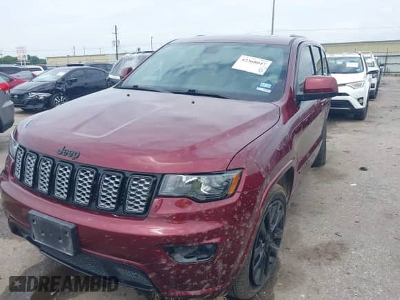 2020 Jeep Grand Cherokee Laredo E с VIN 1C4RJEAG1LC376416, выставлен на аукционе IAAI как лот 42368047 с пробегом 90 885 миль миль и . История ставок и продаж доступна на DreamBid. Изображение 17.