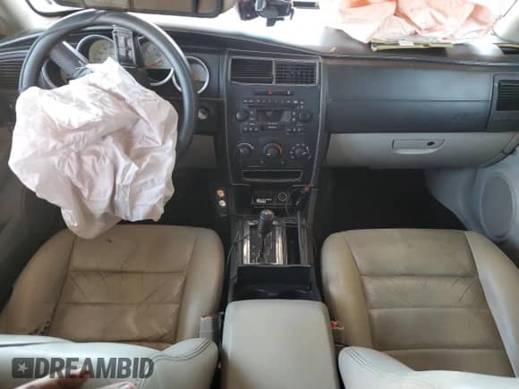 2007 Dodge Charger R/T с VIN 2B3KA53H77H656773, выставлен на аукционе Copart как лот 61165934 с пробегом 179 687 миль миль и Списание • Salvage title. История ставок и продаж доступна на DreamBid. Изображение 8.