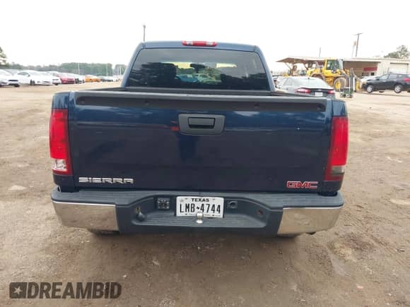 2009 GMC Sierra 1500 SL с VIN 3GTEC13C09G252848, выставлен на аукционе IAAI как лот 41576576 с пробегом 248 336 миль миль и . История ставок и продаж доступна на DreamBid. Изображение 17.
