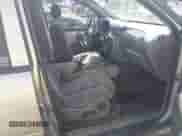 2002 Chevrolet TrailBlazer LS с VIN 1GNDS13S722325533, выставлен на аукционе IAAI как лот 42745251 с пробегом 360 959 миль миль и . История ставок и продаж доступна на DreamBid. Изображение 5.