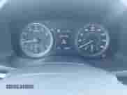 2017 Hyundai Tucson SE z VIN KM8J33A40HU412658, wystawiony jako IAAI lot #43239033 z przebiegiem 63 203 mil mil oraz . Historia ofert i sprzedaży dostępna na DreamBid. Obrazek 7.