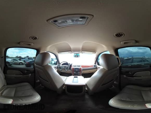 2013 Chevrolet Suburban LT with VIN 1GNSCJE06DR147639, listed as a IAAI auction lot 43112062 with 194,206 mi miles and . Bid and sale history available at DreamBid. Image 18.
