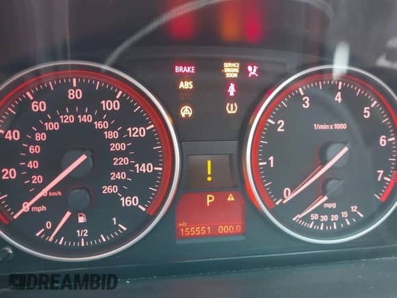 2011 BMW 3 Series 328i с VIN WBAPH5G59BNM75221, выставлен на аукционе IAAI как лот 43402293 с пробегом 155 551 миль миль и . История ставок и продаж доступна на DreamBid. Изображение 7.