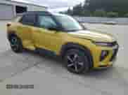2023 Chevrolet TrailBlazer RS z VIN KL79MTSL9PB213481, wystawiony jako Copart lot #62652935 z przebiegiem 20 533 mil mil oraz Szkoda całkowita • Salvage title. Historia ofert i sprzedaży dostępna na DreamBid. Obrazek 4.