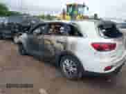 2019 Kia Sorento S z VIN 5XYPGDA55KG481081, wystawiony jako IAAI lot #42356260 z przebiegiem Nie podano mil oraz . Historia ofert i sprzedaży dostępna na DreamBid. Obrazek 3.