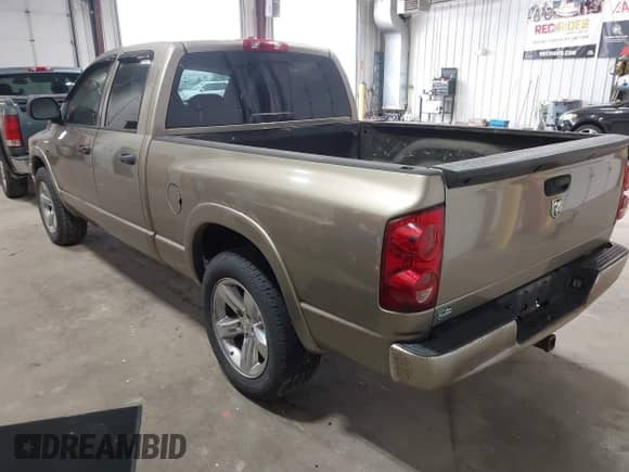 2008 Dodge 1500 SLT with VIN 1D7HA18298J219126, listed as a IAAI auction lot 42856765 with 189,912 mi miles and . Bid and sale history available at DreamBid. Image 3.