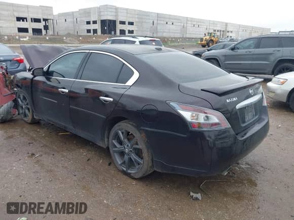 2014 Nissan Maxima S z VIN 1N4AA5AP0EC470793, wystawiony jako IAAI lot #42723871 z przebiegiem 184 424 mil mil oraz . Historia ofert i sprzedaży dostępna na DreamBid. Obrazek 3.