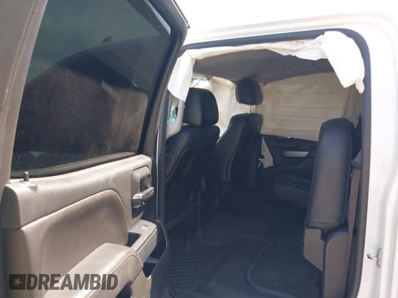 2015 Chevrolet Silverado 2500HD LT z VIN 1GC1KVE86FF529209, wystawiony jako IAAI lot #43080315 z przebiegiem 180 674 mil mil oraz . Historia ofert i sprzedaży dostępna na DreamBid. Obrazek 8.