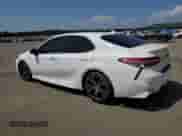 2019 Toyota Camry Hybrid SE с VIN 4T1B21HK6KU009954, выставлен на аукционе Copart как лот 68680495 с пробегом 120 149 миль миль и Списание • Salvage title. История ставок и продаж доступна на DreamBid. Изображение 2.