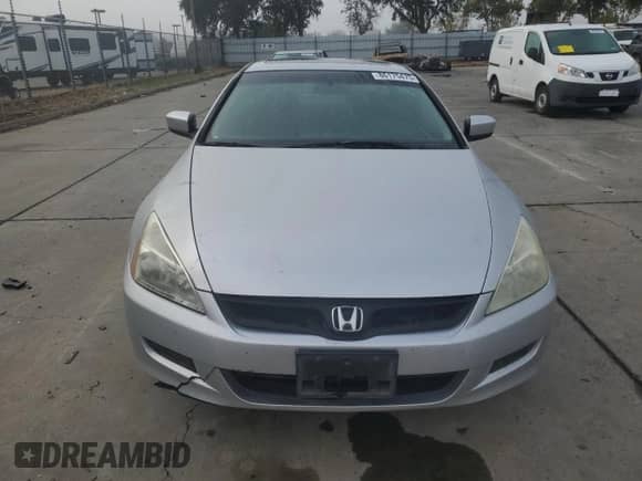 2006 Honda Accord EX-L with VIN 1HGCM82726A002041, listed as a Copart auction lot 86175475 with 179,165 mi miles and Salvage title. Bid and sale history available at DreamBid. Image 5.