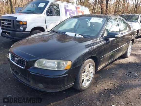 2007 Volvo S60 2.5L Turbo с VIN YV1RS592872630845, выставлен на аукционе IAAI как лот 41869502 с пробегом 74 732 миль миль и . История ставок и продаж доступна на DreamBid. Изображение 6.