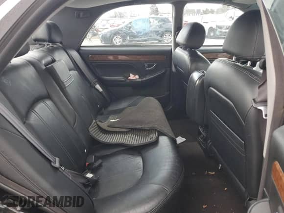 2004 Hyundai XG с VIN KMHFU45E44A320413, выставлен на аукционе Copart как лот 46845115 с пробегом 160 362 миль миль и Списание • Salvage title. История ставок и продаж доступна на DreamBid. Изображение 10.