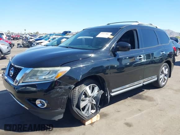 2013 Nissan Pathfinder SL with VIN 5N1AR2MN7DC615401, listed as a IAAI auction lot 41851881 with 150,266 mi miles and . Bid and sale history available at DreamBid. Image 17.