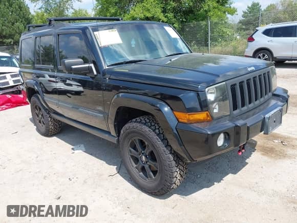 2007 Jeep Commander Sport with VIN 1J8HG48P77C632972, listed as a IAAI auction lot 43004736 with 201,495 mi miles and . Bid and sale history available at DreamBid. Image 1.