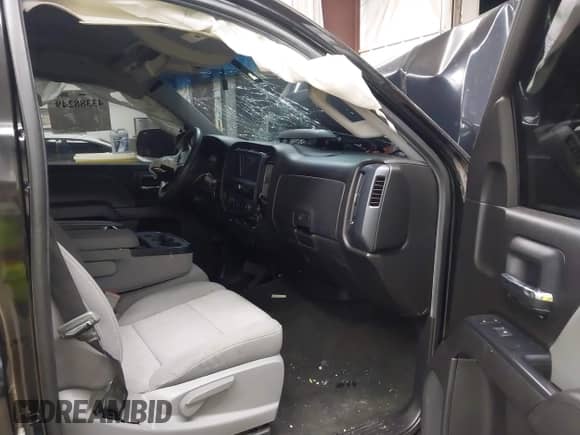 2018 Chevrolet Silverado 1500 Work Truck с VIN 1GCNCNEH5JZ380460, выставлен на аукционе IAAI как лот 43388249 с пробегом Не указан миль и . История ставок и продаж доступна на DreamBid. Изображение 5.