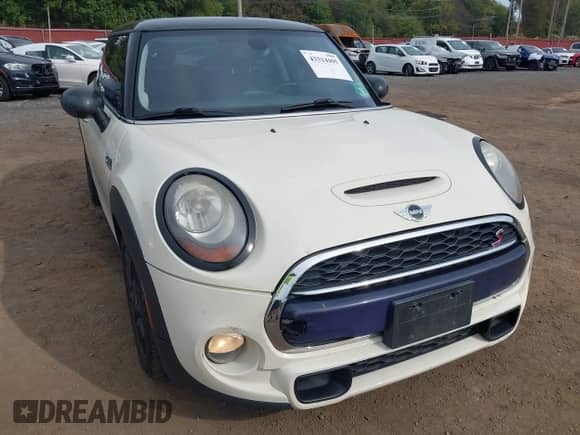 2014 MINI Hardtop S с VIN WMWXM7C53ET987697, выставлен на аукционе IAAI как лот 43314495 с пробегом 119 166 миль миль и . История ставок и продаж доступна на DreamBid. Изображение 6.