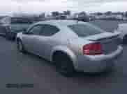 2008 Dodge Avenger z VIN 1B3LC46R98N253125, wystawiony jako IAAI lot #43139659 z przebiegiem 127 783 mil mil oraz . Historia ofert i sprzedaży dostępna na DreamBid. Obrazek 3.