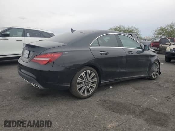 2019 Mercedes-Benz CLA 250 с VIN WDDSJ4EB3KN767716, выставлен на аукционе Copart как лот 70911655 с пробегом 70 785 миль миль и Списание • Salvage title. История ставок и продаж доступна на DreamBid. Изображение 3.
