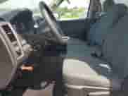 2016 Ram 1500 Tradesman z VIN 1C6RR6KG5GS100871, wystawiony jako Copart lot #54612135 z przebiegiem 108 193 mil mil oraz Szkoda całkowita • Salvage title. Historia ofert i sprzedaży dostępna na DreamBid. Obrazek 7.