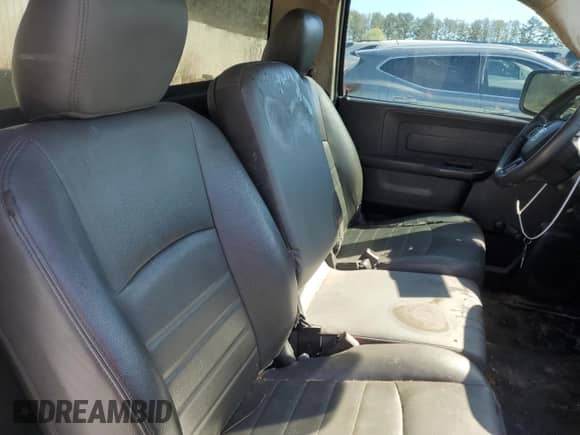 2018 Ram 1500 Tradesman with VIN 3C6JR6DG2JG211502, listed as a Copart auction lot 48444185 with 155,543 mi miles and Clean title. Bid and sale history available at DreamBid. Image 10.