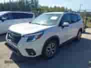 2024 Subaru Forester Premium z VIN JF2SKACC7RH419672, wystawiony jako IAAI lot #43147708 z przebiegiem 38 286 mil mil oraz . Historia ofert i sprzedaży dostępna na DreamBid. Obrazek 2.