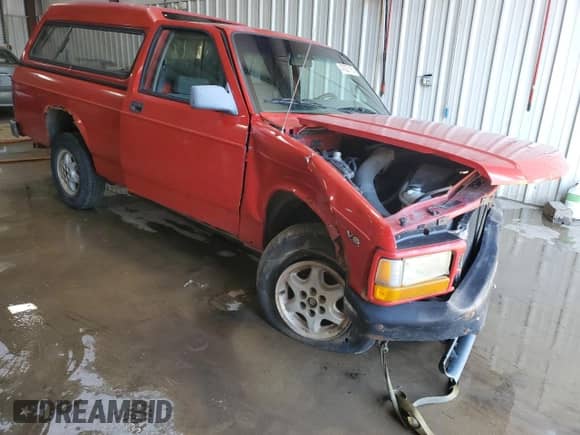 1994 Dodge Dakota z VIN 1B7FL26X8RW131012, wystawiony jako Copart lot #47027185 z przebiegiem 183 435 mil mil oraz Szkoda całkowita • Salvage title. Historia ofert i sprzedaży dostępna na DreamBid. Obrazek 4.