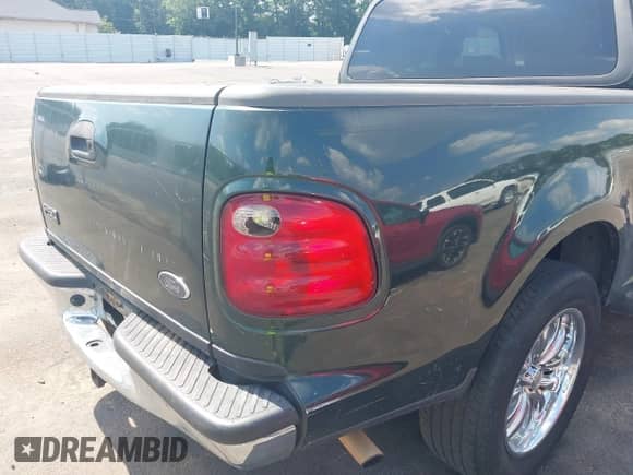 2002 Ford F-150 XLT с VIN 1FTRW07632KC43678, выставлен на аукционе IAAI как лот 42666234 с пробегом Не указан миль и . История ставок и продаж доступна на DreamBid. Изображение 12.