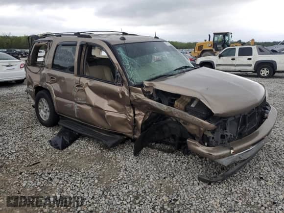 2004 Chevrolet Tahoe LS with VIN 1GNEC13ZX4R152843, listed as a Copart auction lot 51775035 with 294,488 mi miles and Salvage title. Bid and sale history available at DreamBid. Image 4.