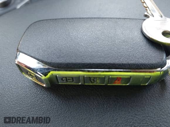 2023 Kia Sorento EX z VIN KNDRHDLG7P5159367, wystawiony jako IAAI lot #42709774 z przebiegiem 32 389 mil mil oraz . Historia ofert i sprzedaży dostępna na DreamBid. Obrazek 11.