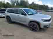2025 Jeep Grand Cherokee Altitude X с VIN 1C4RJKAG1S8633302, выставлен на аукционе Copart как лот 71873175 с пробегом 4 996 миль миль и Списание • Salvage title. История ставок и продаж доступна на DreamBid. Изображение 4.